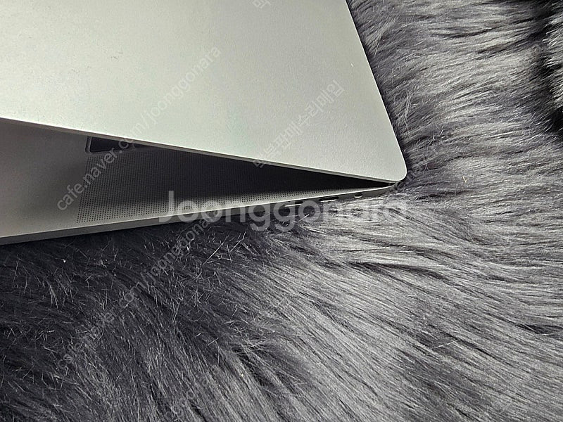 맥북프로 2019년식15인치cpu i7 ram16GB ...--5