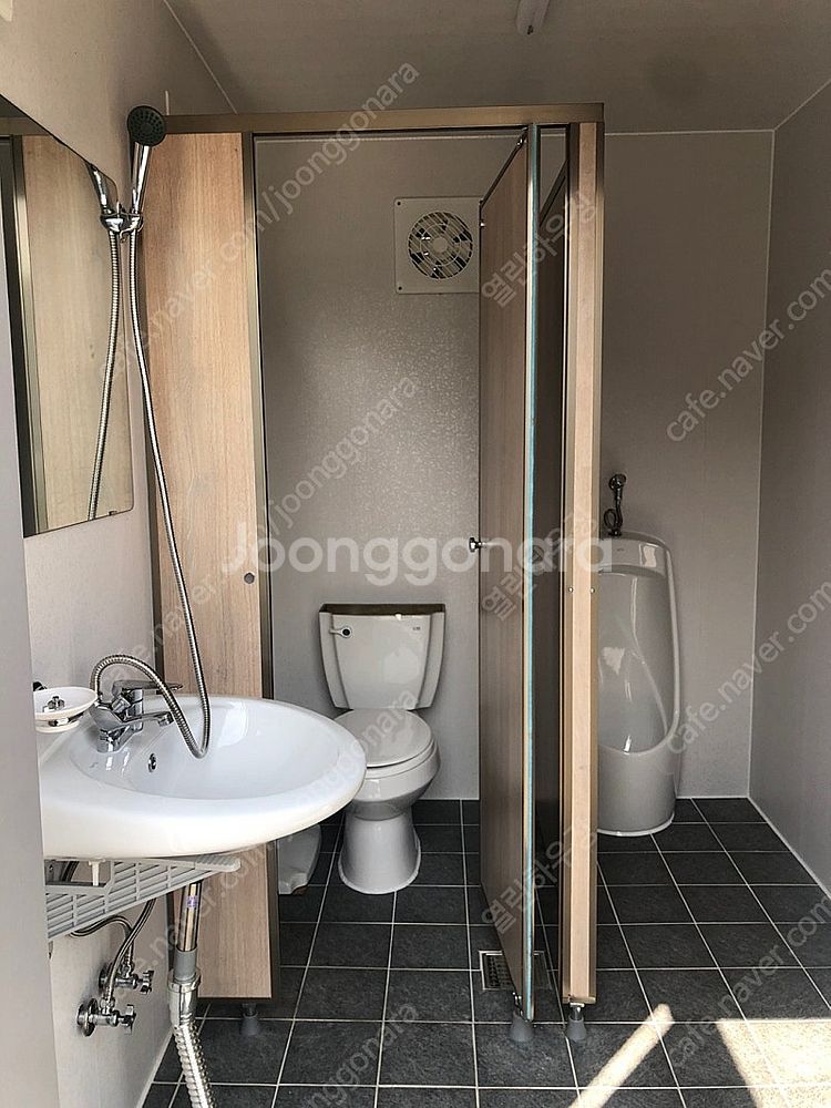 ​2.4m x 3m 남녀 컨테이너 화장실 판매해요.--1
