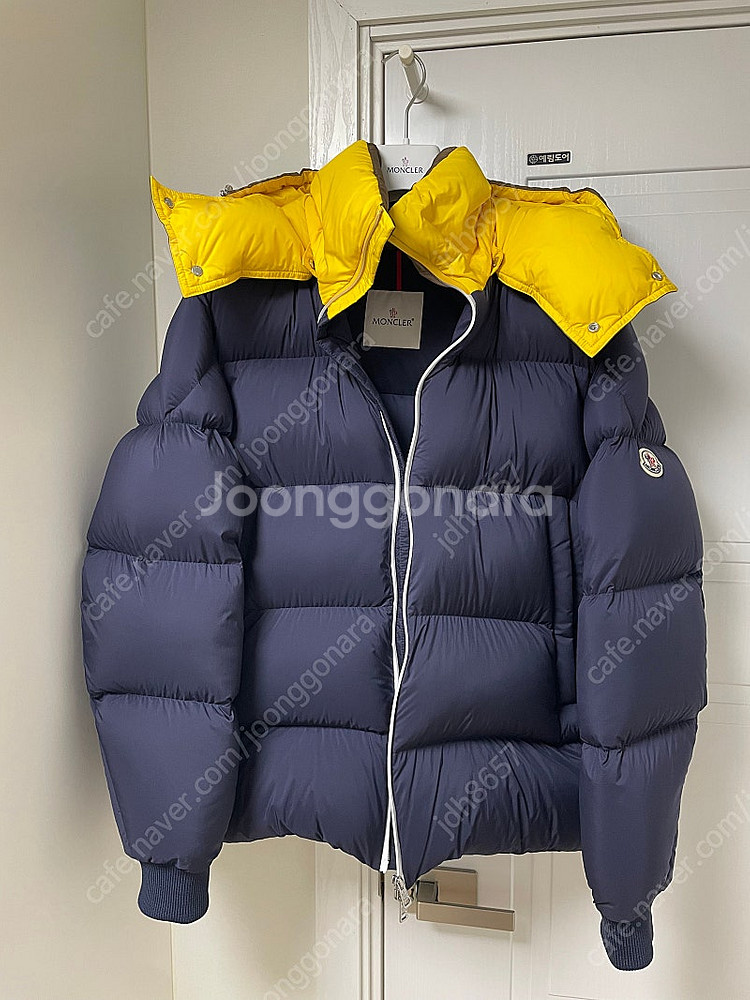 몽클레어 패딩 4사이즈--0
