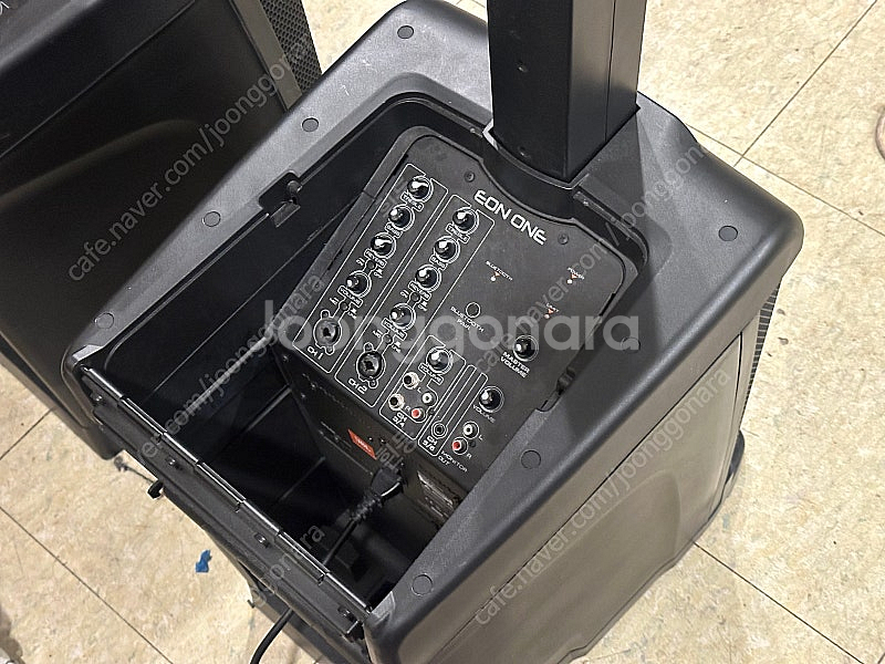 JBL EON ONE 버스킹 앰프 스피커 라인어레이--4