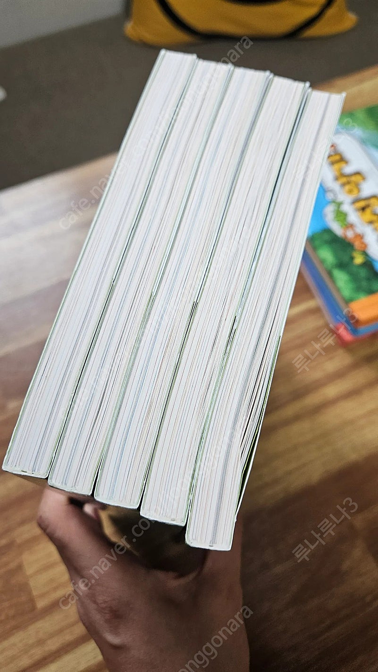 곤충보다작아진 정브르 5권+ (덤)에그박사 채집일기3권--1