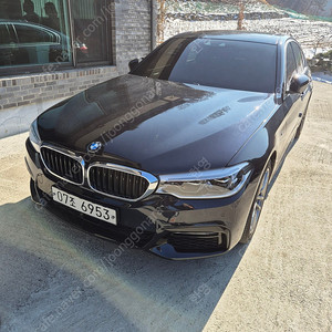 Bmw 530i xdive m 4륜 엠패키지 18년식