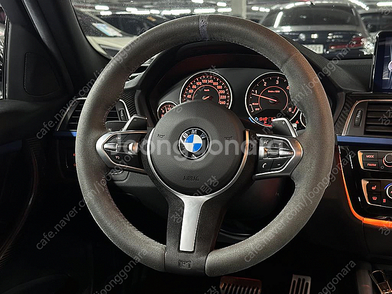 BMW 3시리즈 (F30) 320d M 스포츠 판매합니...--8