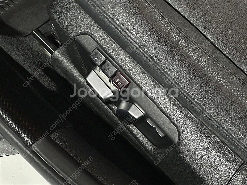 BMW 3시리즈 (F30) 320d M 스포츠 판매합니...--9
