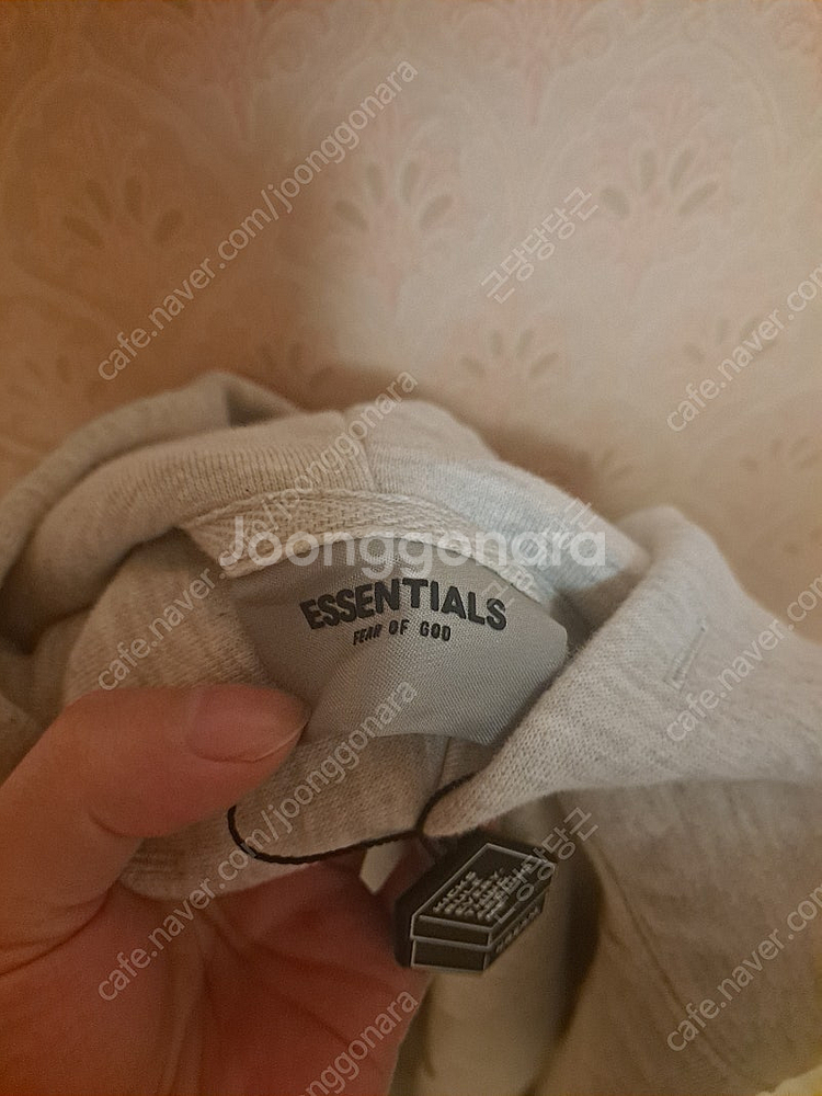 에센셜 피오갓 후드티, 바지 세트 판매합니다.--2