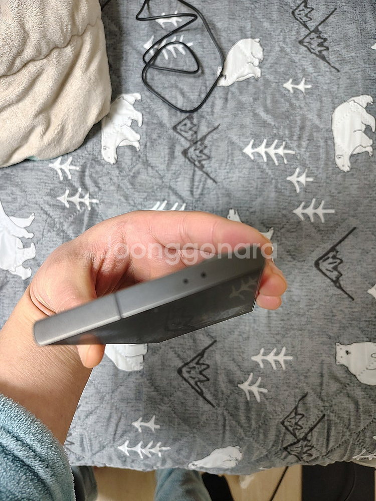 갤럭시24 울트라 티타늄그레이 256G 판매합니다--4