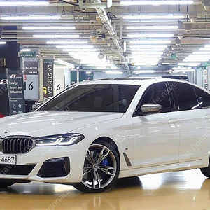 BMW 5시리즈 (G30) M550i xDrive 저렴하게 판매합니다 ★전액할부★저신용★