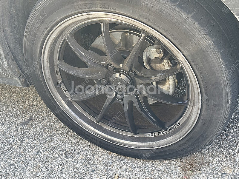 어드반갈레 휠 18인치 판매합니다--3
