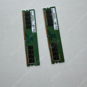 삼성 DDR4-3200 8gb 램 2개 일괄 판매합니다.