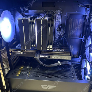 라이젠 9600X RTX4070 SUPER 게이밍PC 팝니다