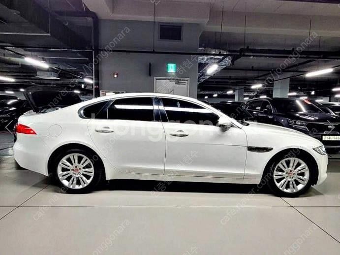@19년식 XF(2세대) 2.0 20d AWD 프레스티...--3