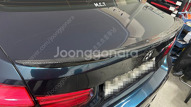 BMW F30 3시리즈 전용 M퍼포먼스 스포일러(유광블...--1