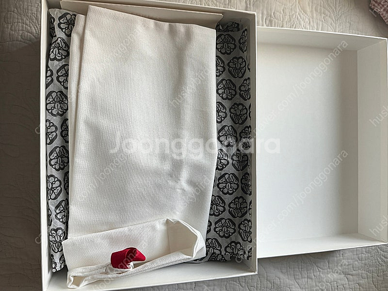 알렉산더맥퀸 샌들겸 슬리퍼 팝니다 (정품)--1
