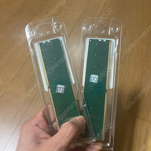 DDR4-2666 16g 2장 판매합니다.