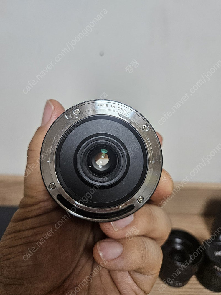 라오와(laowa)DJI DL 마운트 9mm F2.8 렌즈 판매합니다. 이미지