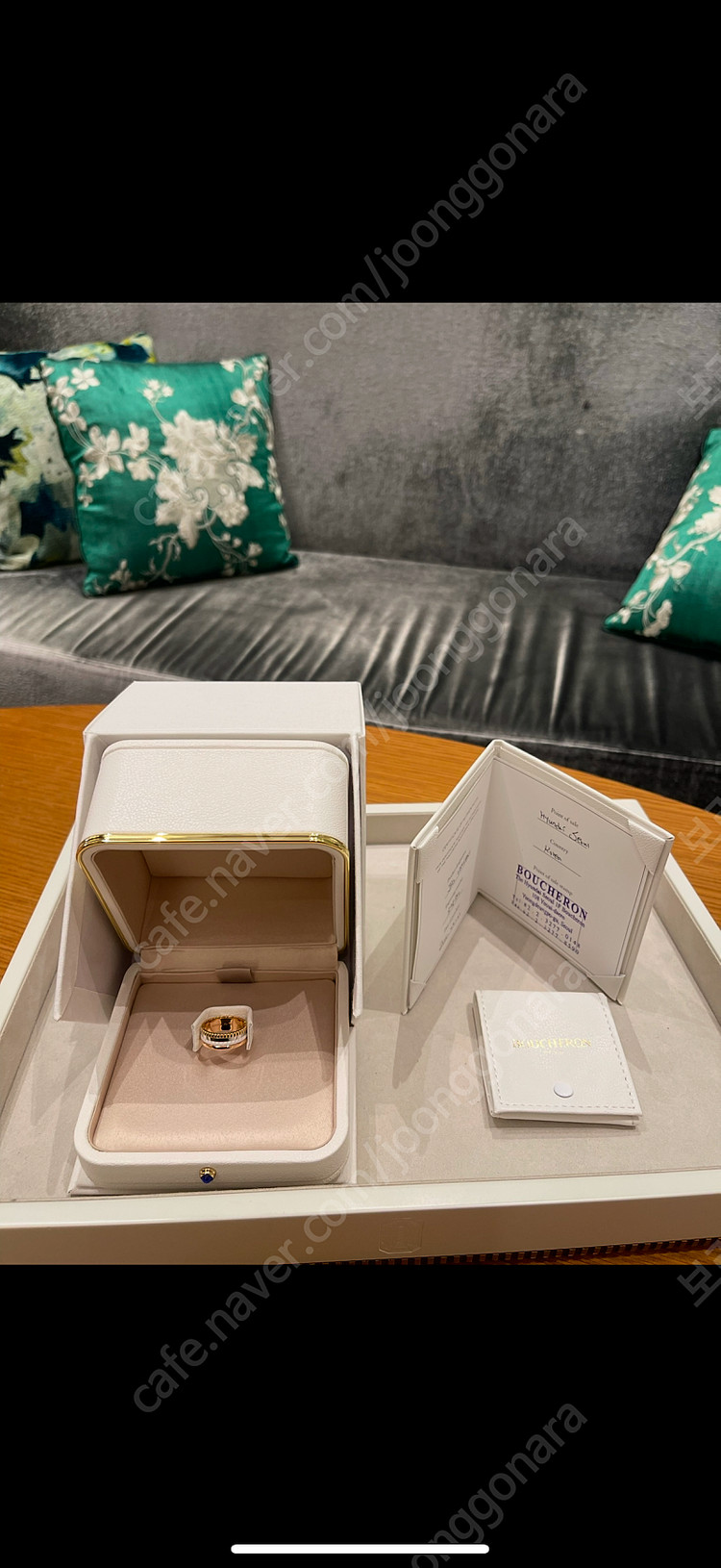 부쉐론 콰트로 화이트 에디션 스몰 링--0