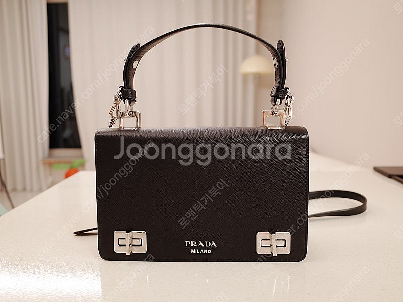 프라다 사피아노 스퀘어백--0