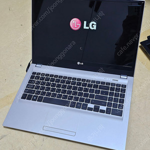 LG 노트북 LGU56 15.6인치 팔아요