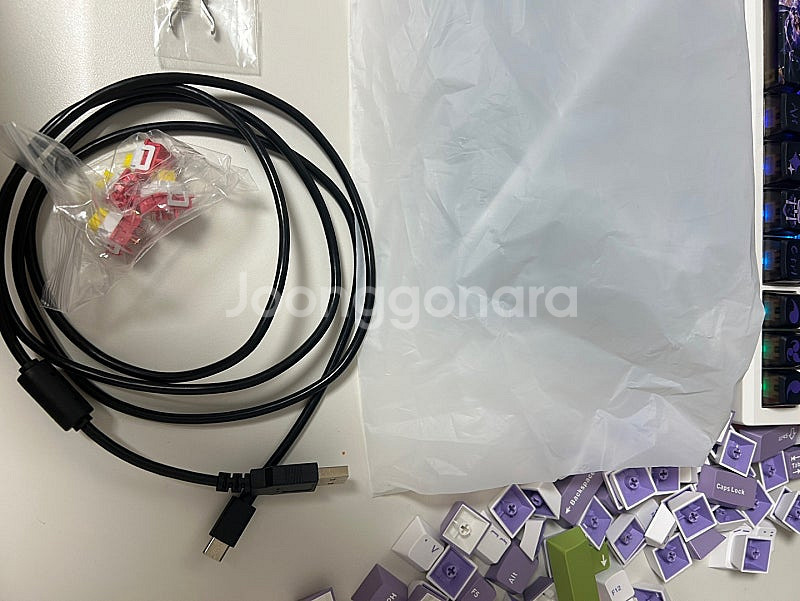 독거미키보드 F99 Pro 블랙측각 풀박스 판매합니다 ...--1