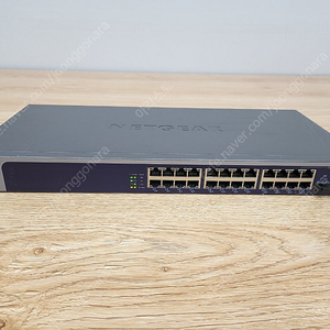 스위칭 허브 고사양 넷기어 NETGEAR XS724EM 판매합니다. 계산서 발행가능.