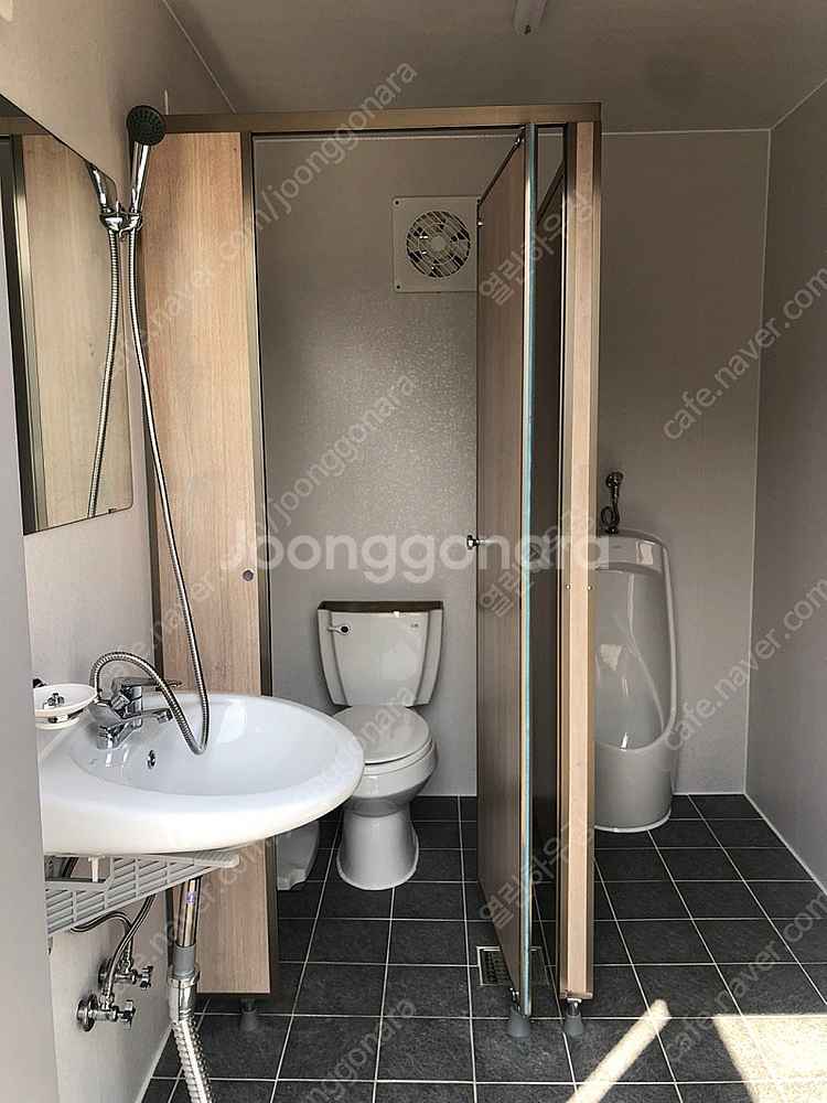 ​2.4m x 3m 남녀 컨테이너 화장실 판매해요.--1