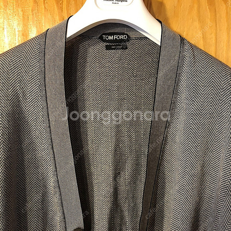 톰포드 그레이 가디건 판매합니다..............톰브라운,프라다,니트--0