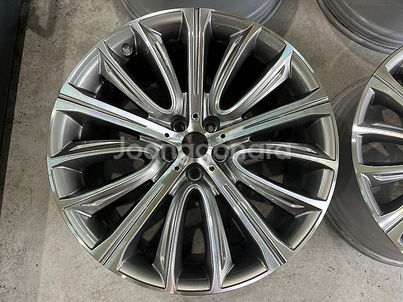[판매] BMW 7시리즈 750 20인치 순정휠 팝니다...--0