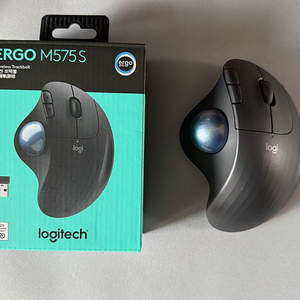 로지텍 MX ERGO M575 S 블랙 거의 새제품 3.5만원에 판매 합니다