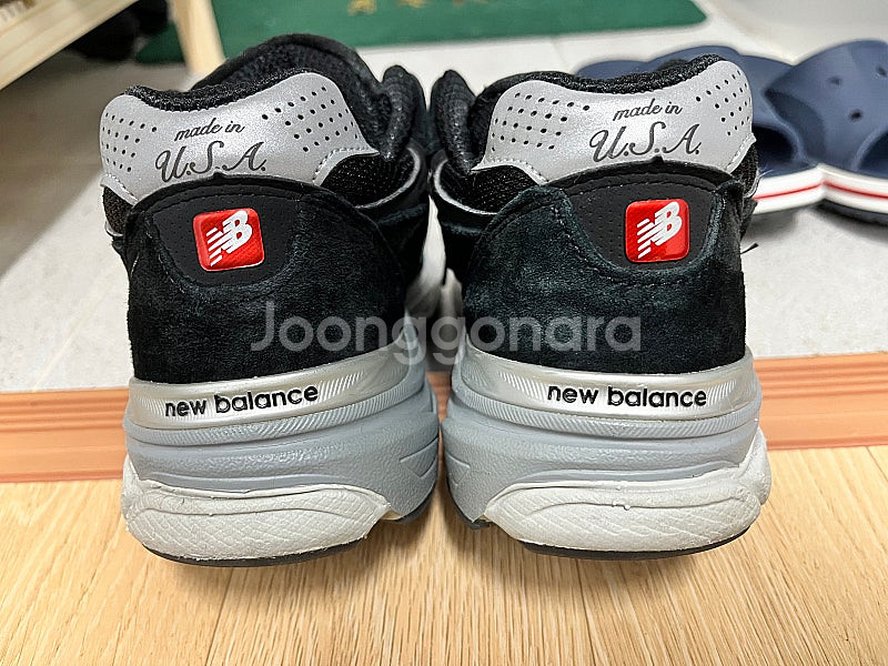 뉴발란스 990v3 245사이즈--3