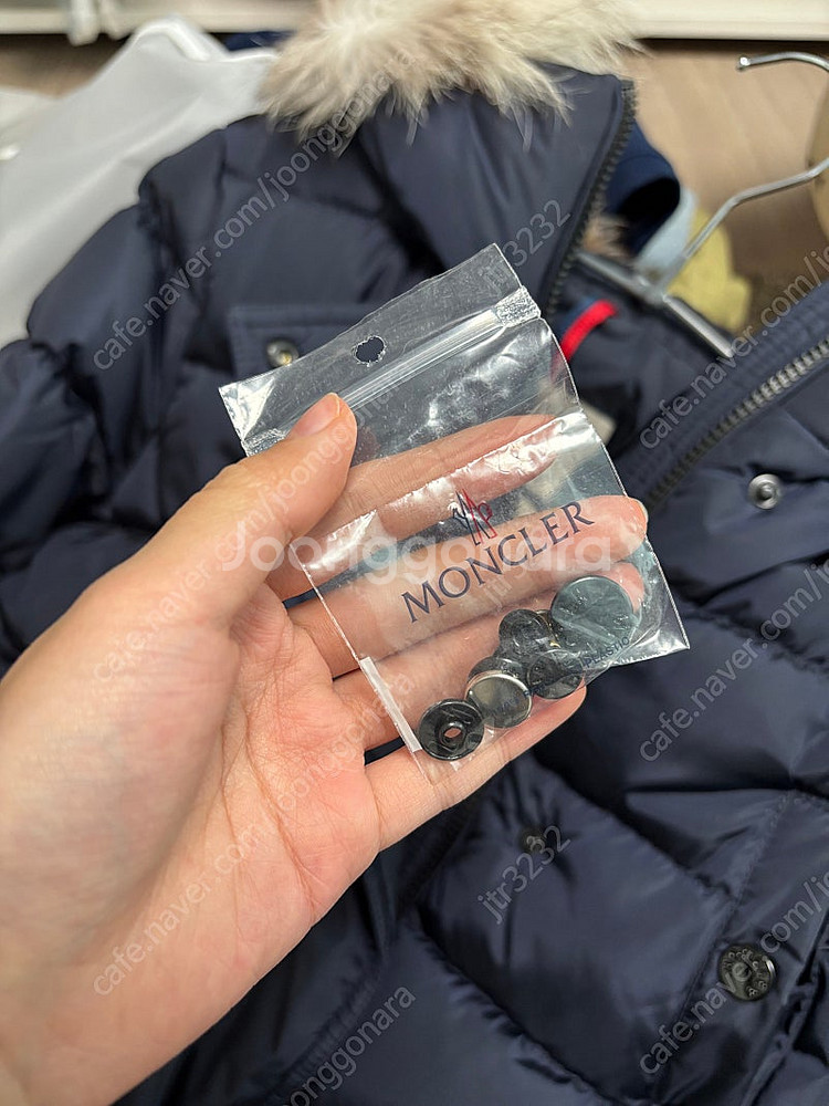 정품 몽클레어 클로에 롱자켓 다크네이비 o--5