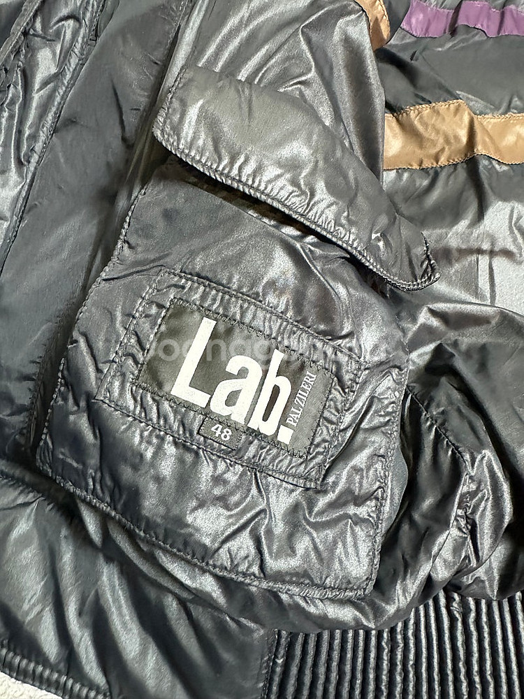 100 빨질레리 LAB 반 유광 패딩--9
