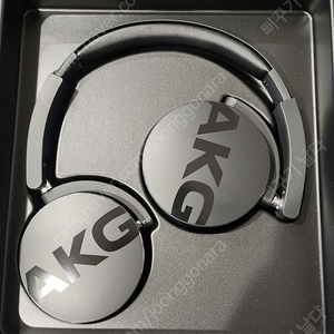 AKG 블루투스 헤드폰