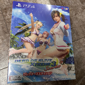 Ps4 doax3 스칼렛 한정판 미개봉 팝니다