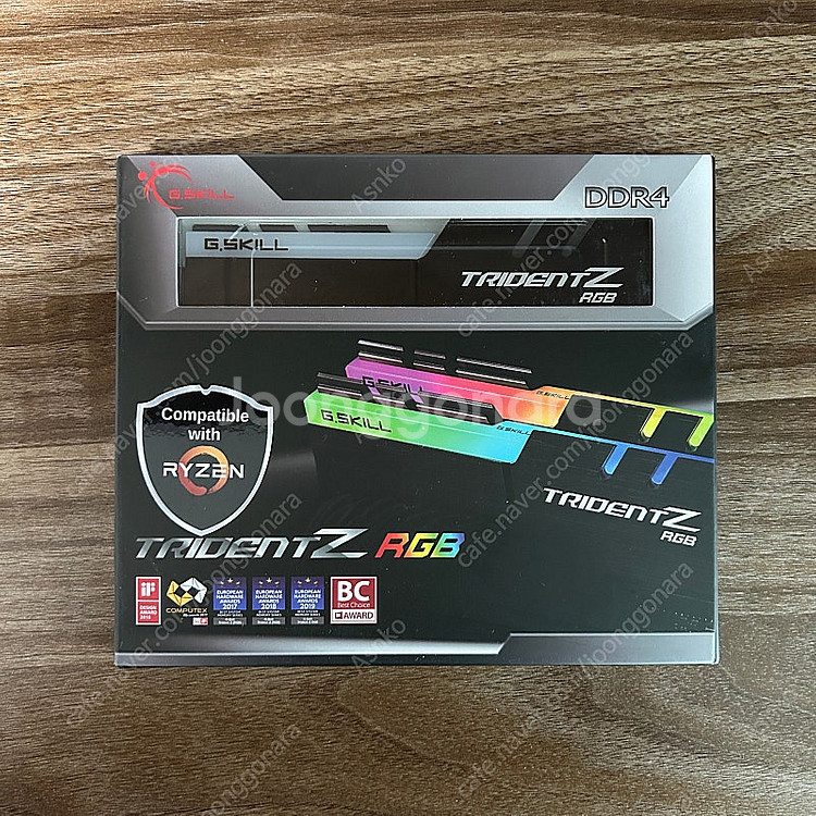 지스킬 G.SKILL DDR4 TRIDENT Z 16G...--0