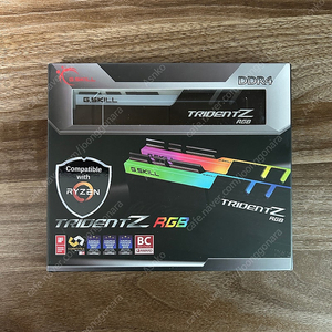 지스킬 G.SKILL DDR4 TRIDENT Z 16GB 미개봉