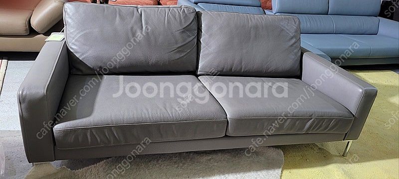 *판매* 자코모 모네 이태리 천연 통가죽 3인 소파 급...--0