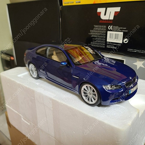 1:18 스케일 교쇼 BMW E92 M3 초판 딜러버전 다이캐스트 모형자동차