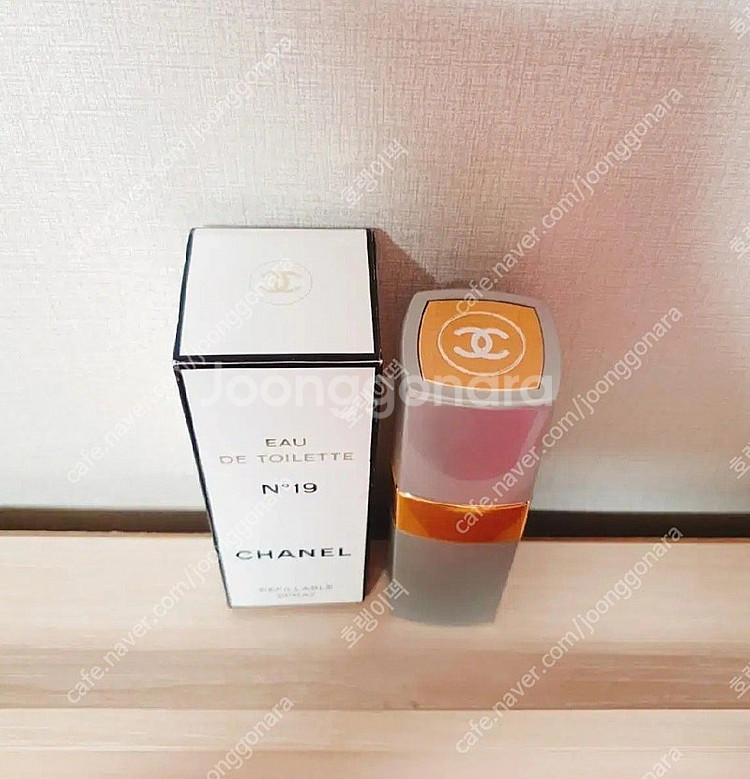 샤넬 넘버19 오드뜨왈렛 100ml향수/새상품--1