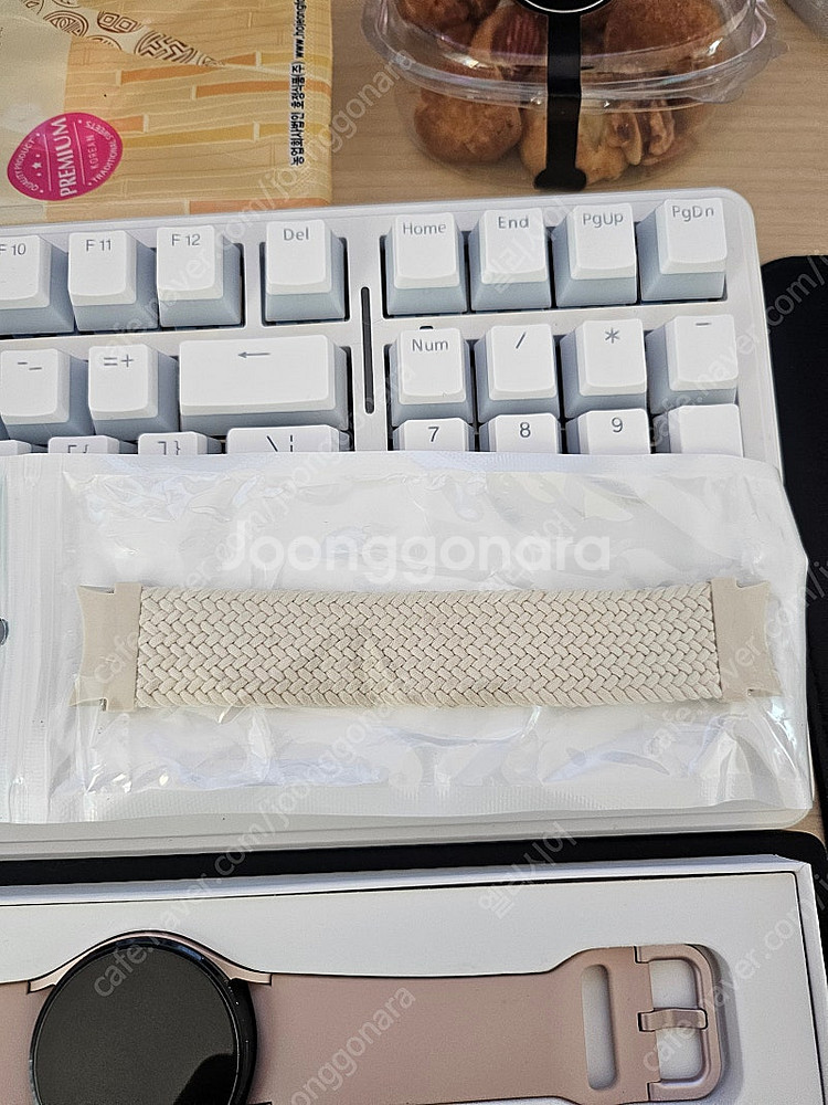 갤럭시워치4 40mm 핑크, 44mm 실버 판매--2