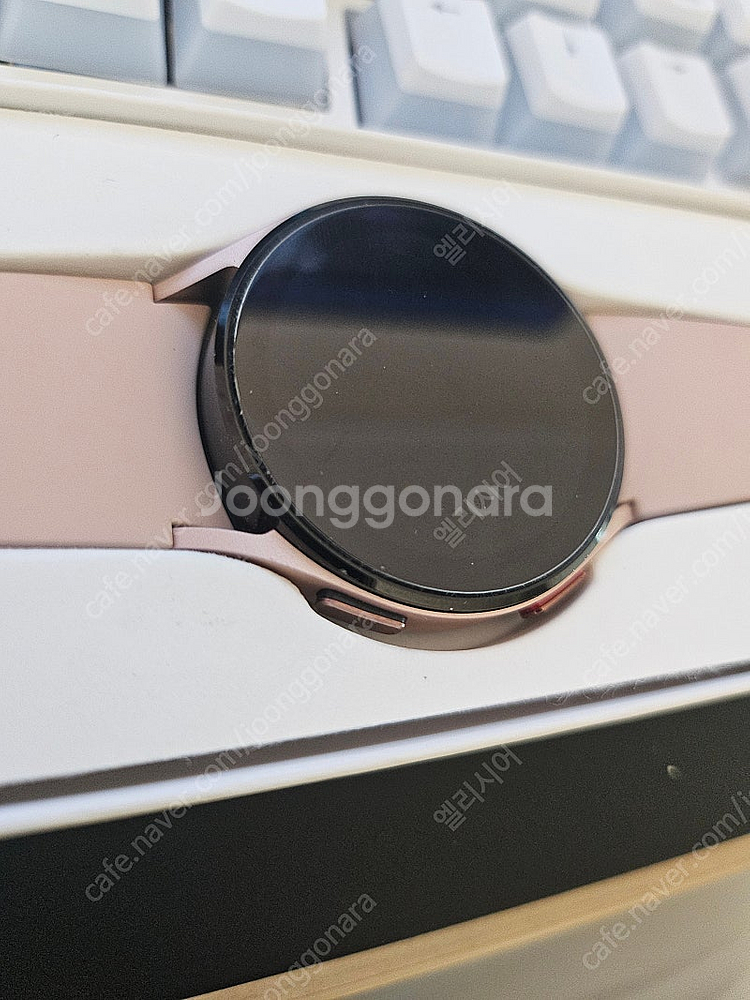 갤럭시워치4 40mm 핑크, 44mm 실버 판매--5