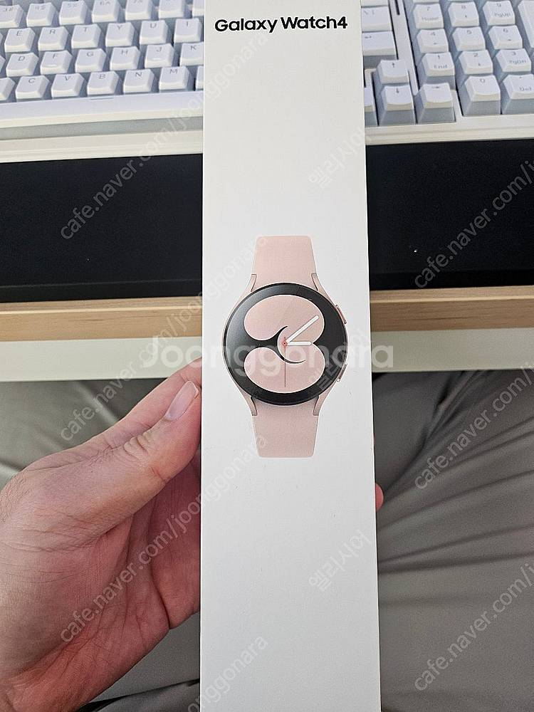 갤럭시워치4 40mm 핑크, 44mm 실버 판매--6