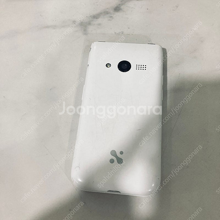 스타일폴더 화이트 32G 24년12월개통 매우깔끔 6만...--1
