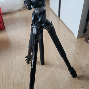 만프로토 Manfrotto 190XPROB + 486RC2 팝니다