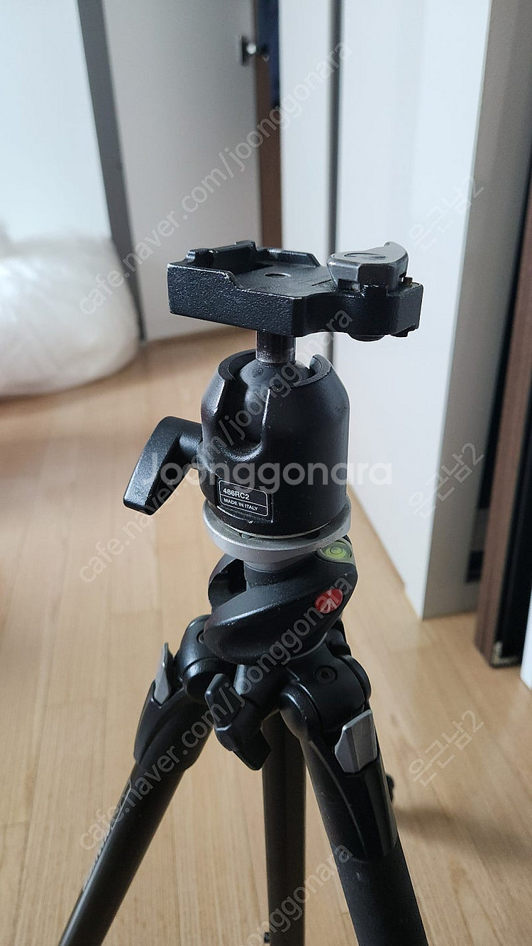 만프로토 Manfrotto 190XPROB + 486R...--1