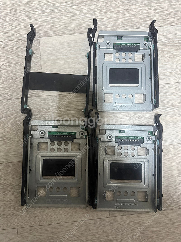 Z420 HDD 캐디(가이드)--0