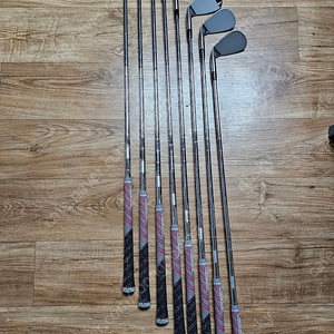 한국미즈노 정품 MX-1 FORGED 경량스틸 R 8아이언세트(5~P, 50, 56) 판매합니다