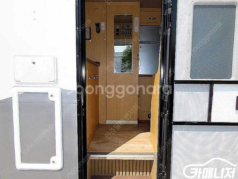 [현대]그랜드 스타렉스 캠핑카 4WD 중고차 판매합니다--6