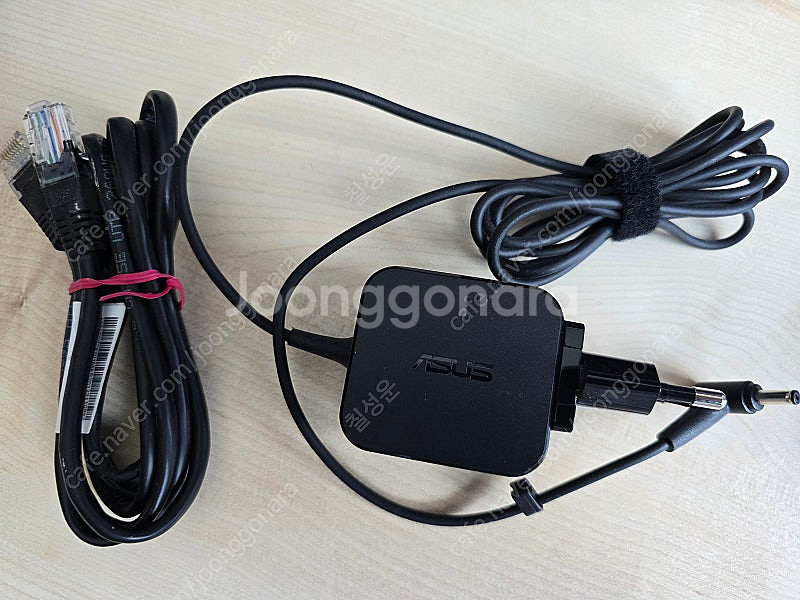 아수스 공유기(AX6600 Tri Band WiFi R...--2