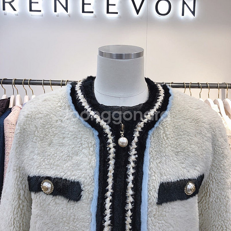 레니본 79만원데 진주 샤넬 무스탕 코트--4