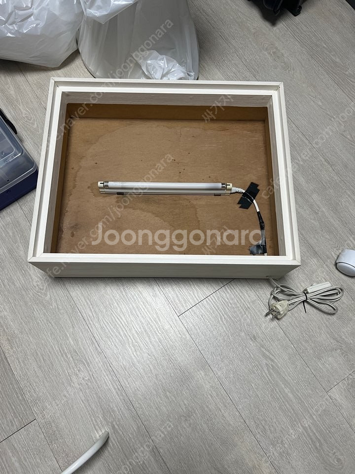 유리케이스 장식장 판매합니다. 낙성대역 부근 직거래--0